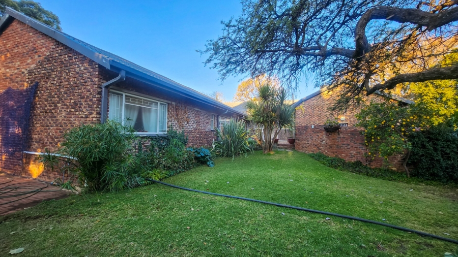 4 Bedroom Property for Sale in Wilkoppies North West